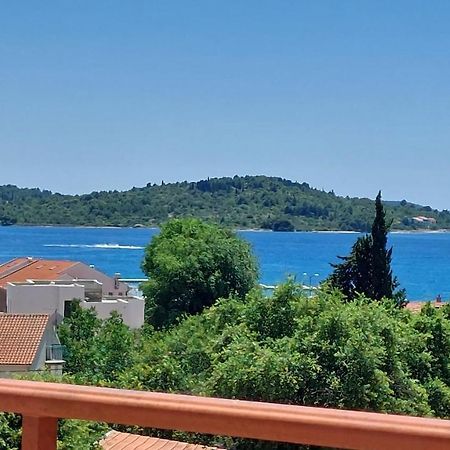Sea Side Apartments Водице Екстериор снимка